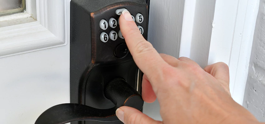 High-security Code Lock Ideas in Mentone, California
